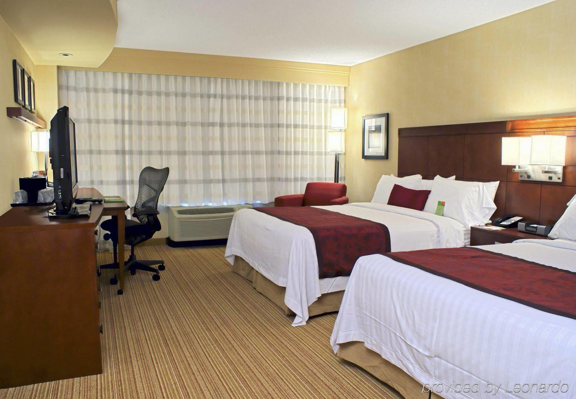 Courtyard By Marriott Silver Spring Downtown الغرفة الصورة